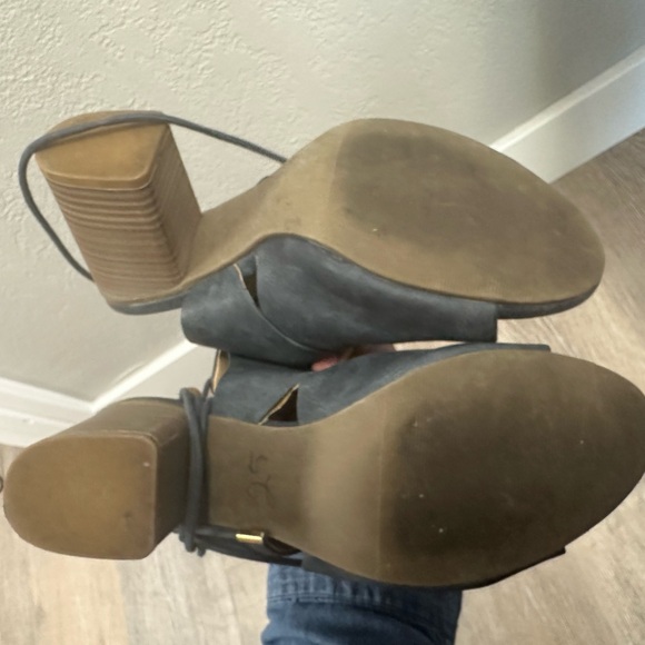 Kenneth Cole Slip On Open Toe Blue/Beige Block Heel Leather Size 7M - Picture 9 of 14